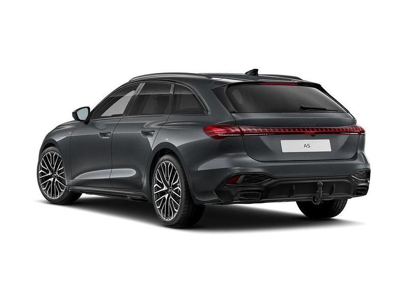 Gebraucht Audi A5 Ambiente 204 PS (150 kW) 2025 Daytonagrau perleffekt Kombi