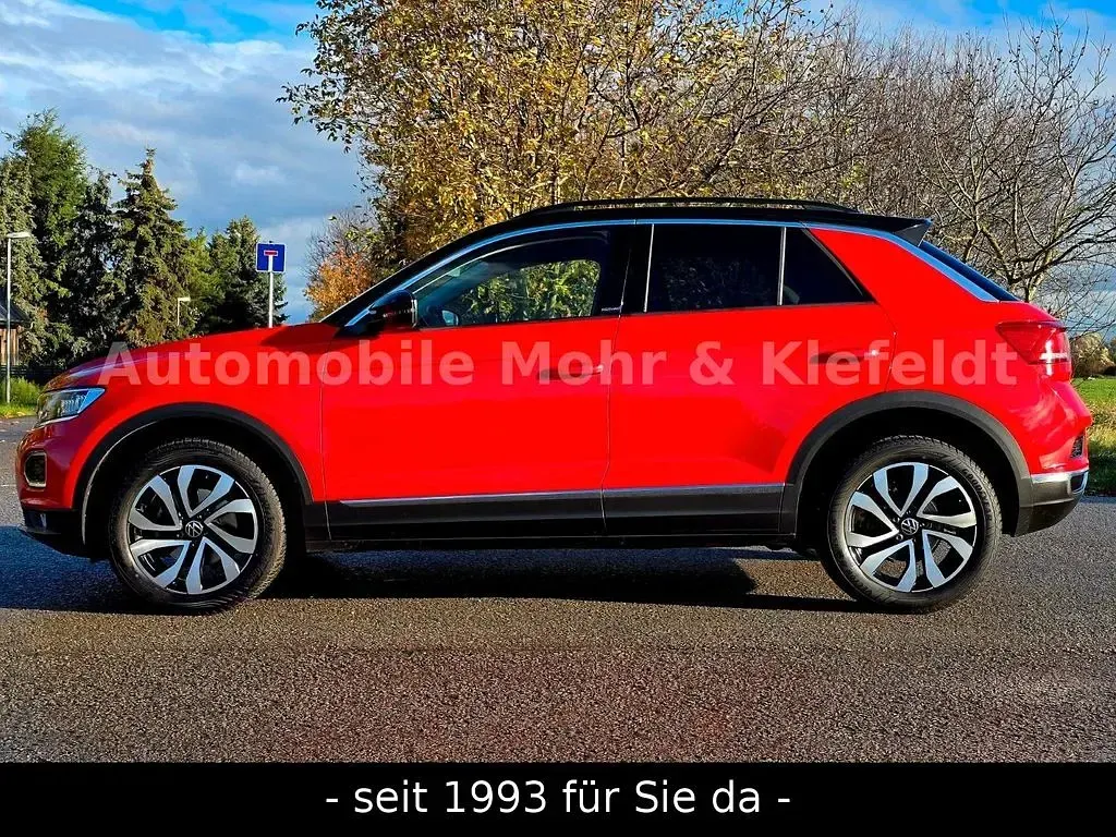 Używany VW T-Roc Active 110 KM (80 kW) 2021 Czerwony SUV