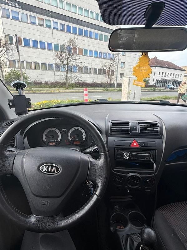 Gebraucht Kia Picanto 65 PS (47 kW) 2009 Rot Kleinwagen