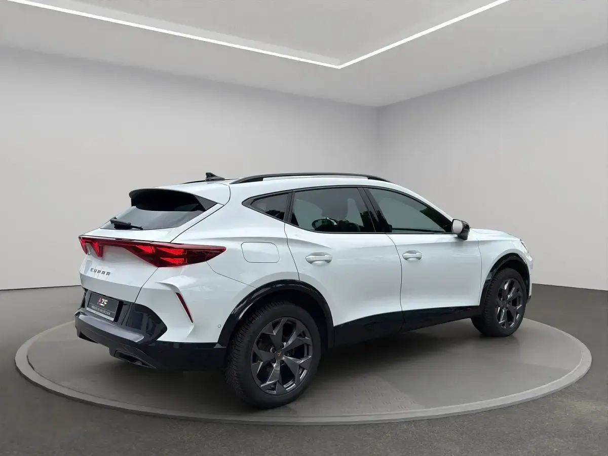 Gebraucht Cupra Formentor 150 PS (110 kW) 2025 Glacial weiß metallic SUV