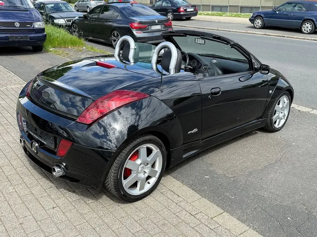 Gebraucht Ford StreetKa 95 PS (69 kW) 2004 Schwarz Cabrio