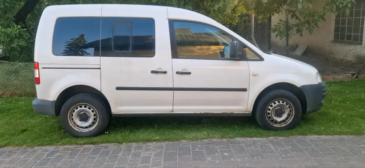 Gebraucht VW Caddy 105 PS (77 kW) 2006 Weiß Van / Kleinbus