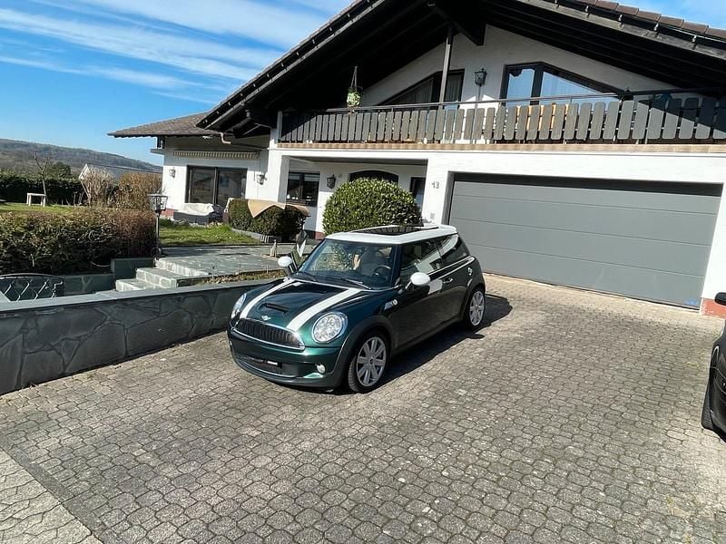 Usado Mini Cooper S 174 HP (127 kW) 2010 Bege Citadino