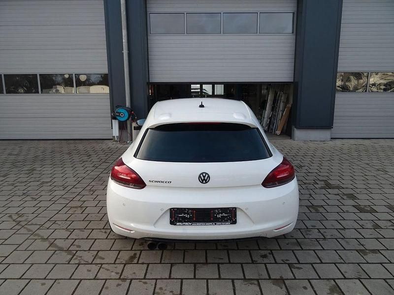 Gebraucht VW Scirocco Sportline 160 PS (117 kW) 2009 Weiß Coupé