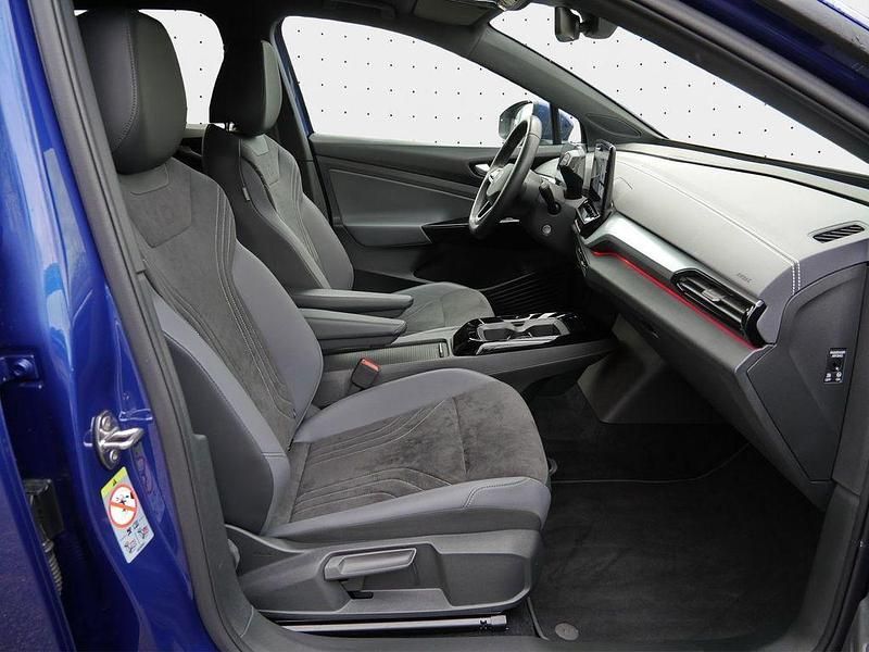 Gebraucht VW ID.4 Pro Performance 150 kW (204 PS) 2023 Blue dusk metallic SUV