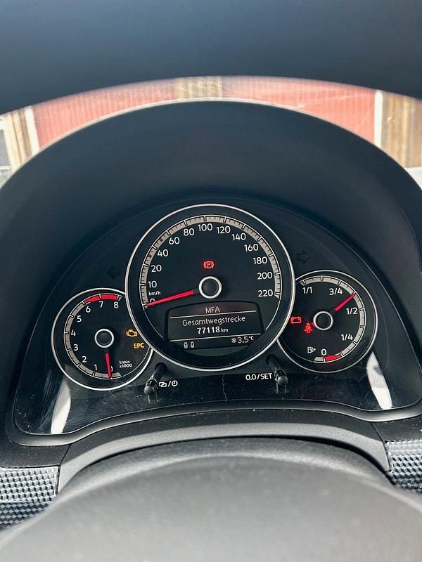 Gebraucht VW up! 60 PS (44 kW) 2017 Weiß Kleinwagen