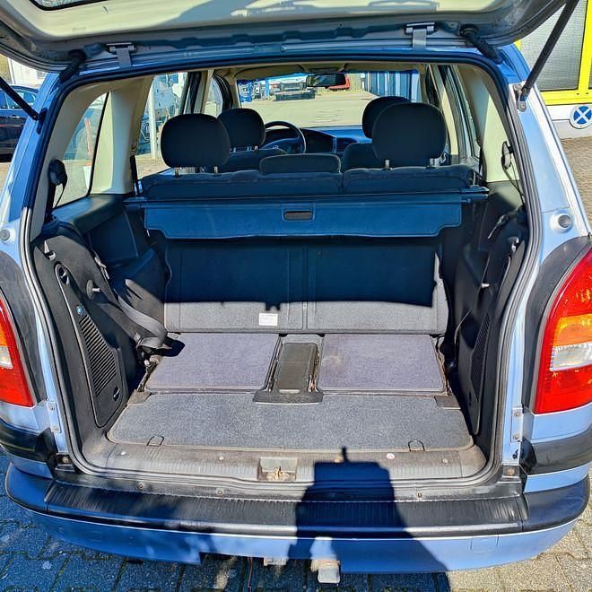 Gebraucht Opel Zafira 101 PS (74 kW) 2000 Blau Van / Kleinbus