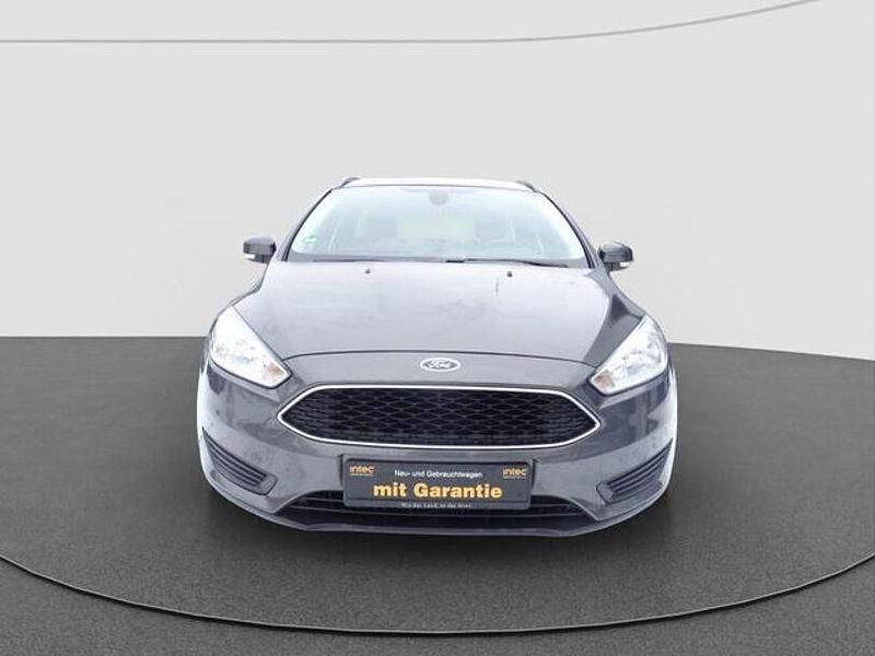 Gebraucht Ford Focus Trend 120 PS (88 kW) 2016 Magnetic Kombi