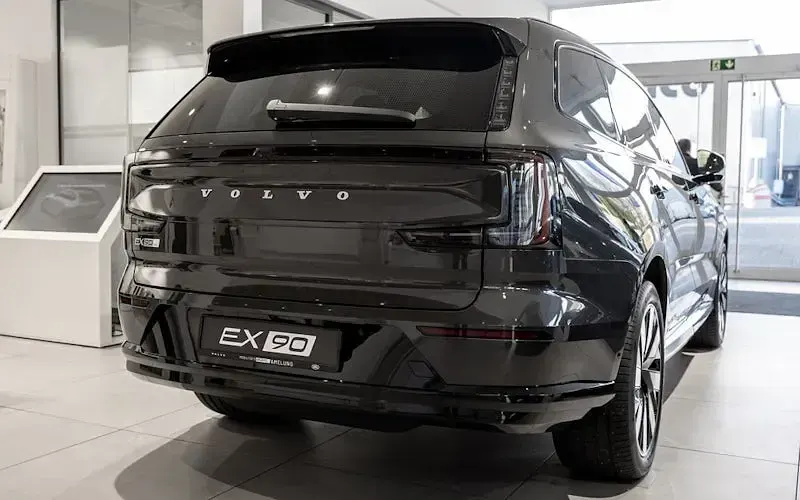 Gebraucht Volvo EX90 Performance 380 kW (517 PS) 2026 Platinum grey SUV