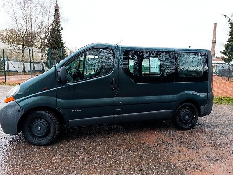 Gebraucht Renault Trafic 136 PS (100 kW) 2003 Grün Van / Kleinbus