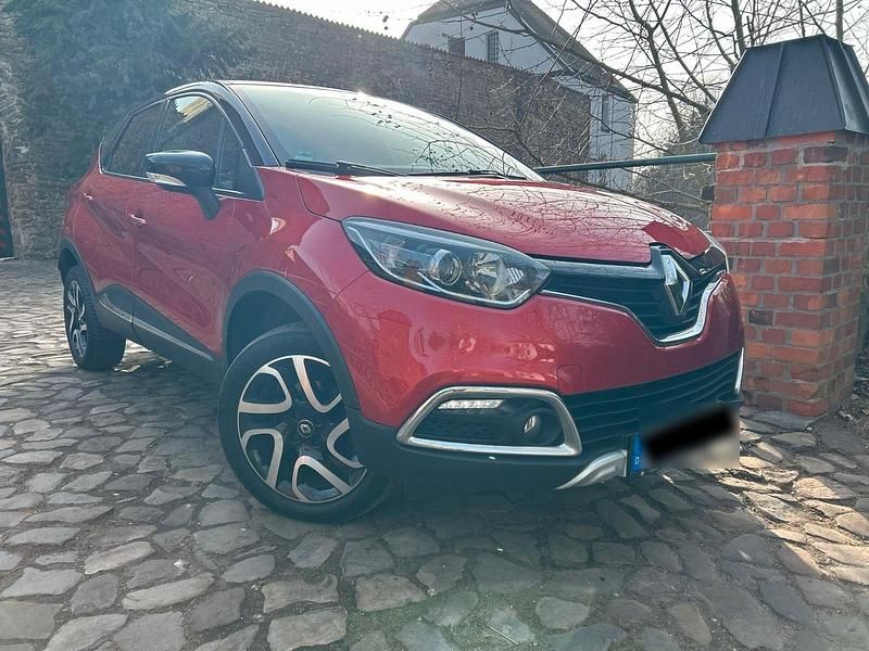Gebraucht Renault Captur 90 PS (66 kW) 2017 Rot SUV