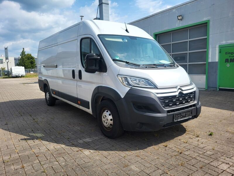 Weiß Gebraucht 2022 Citroën Jumper Van / Kleinbus | 16.500 € (Superpreis) - Bild 1/4