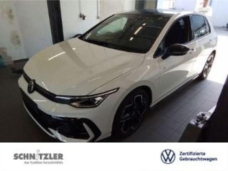 Weiß Gebraucht 2025 VW Golf VIII R Limousine | 31.650 € (Fairer Preis) - Bild 1/2