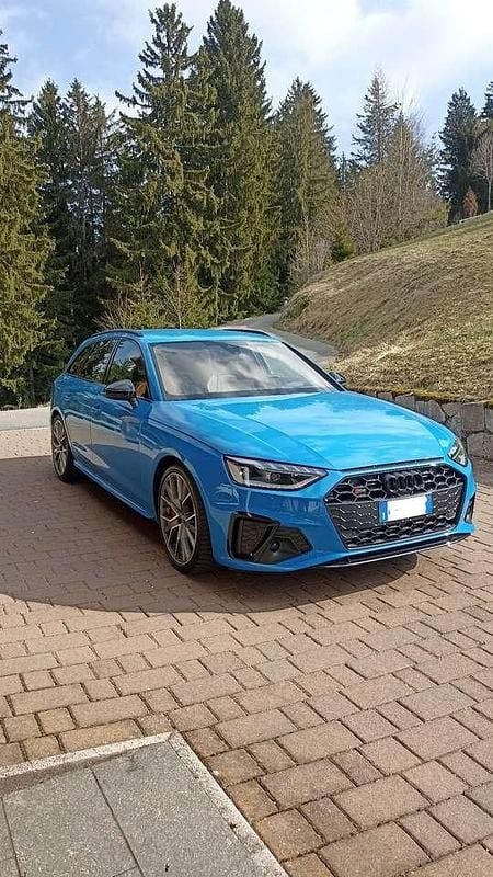 Second-hand Audi S4 347 CP (255 kW) 2019 Albastru Break