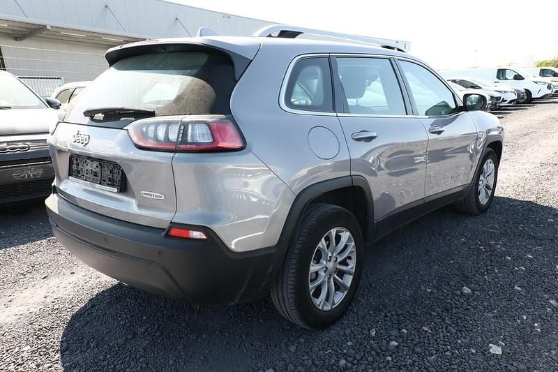 Gebraucht Jeep Cherokee 194 PS (142 kW) 2020 Billet silver SUV