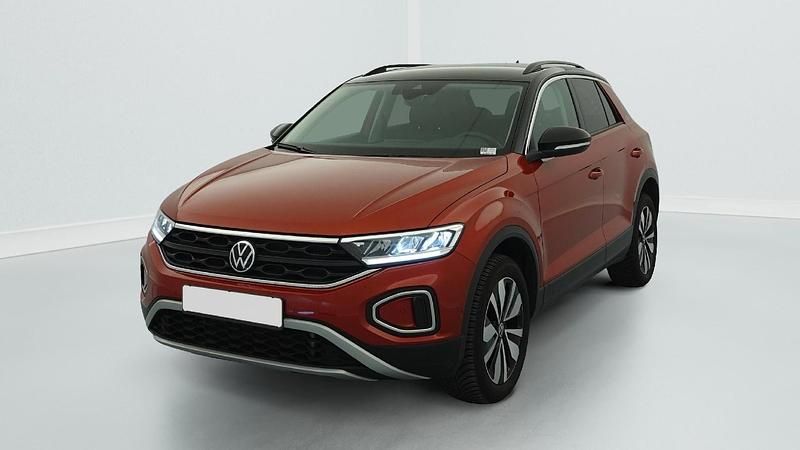 Gebraucht VW T-Roc 150 PS (110 kW) 2024 Rouge roi / toit noir SUV