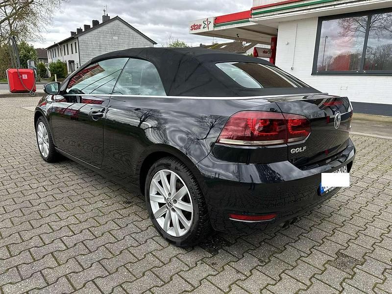 Gebraucht VW Golf Cabriolet Exclusive 122 PS (89 kW) 2012 Deep black perleffekt Cabrio
