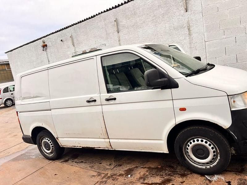 Weiß Gebraucht 2009 VW Transporter Van | 4.000 € (Guter Preis) - Bild 1/4