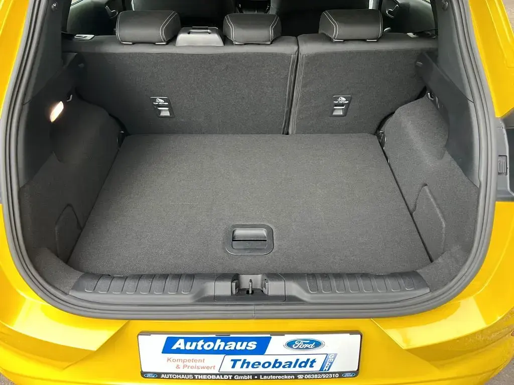 Gebraucht Ford Puma Gen-E Premium 123 kW (168 PS) 2025 Electric yellow metallic (metallic) SUV