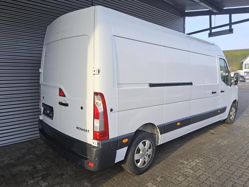 Gebraucht Renault Master 150 PS (110 kW) 2023 Mineral weiss Van / Kleinbus