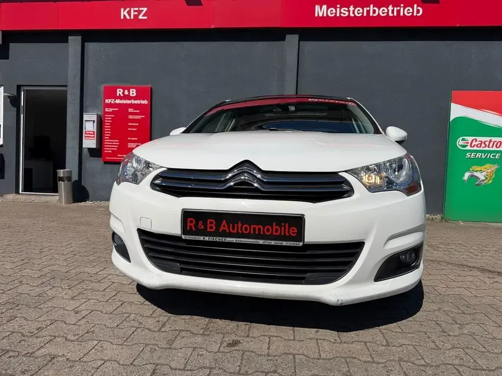 Gebraucht Citroën C4 Tendance 120 PS (88 kW) 2011 Blanc banquise Limousine