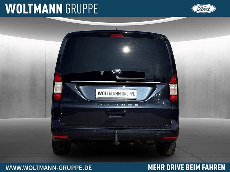 Gebraucht Ford Tourneo Connect Titanium 114 PS (83 kW) 2024 Cyclone midnight blue Van / Kleinbus