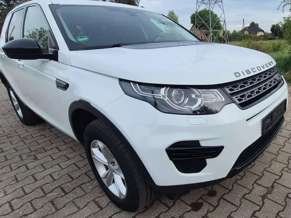 Gebraucht Land Rover Discovery Sport Pure 150 PS (110 kW) 2017 Fuji white SUV