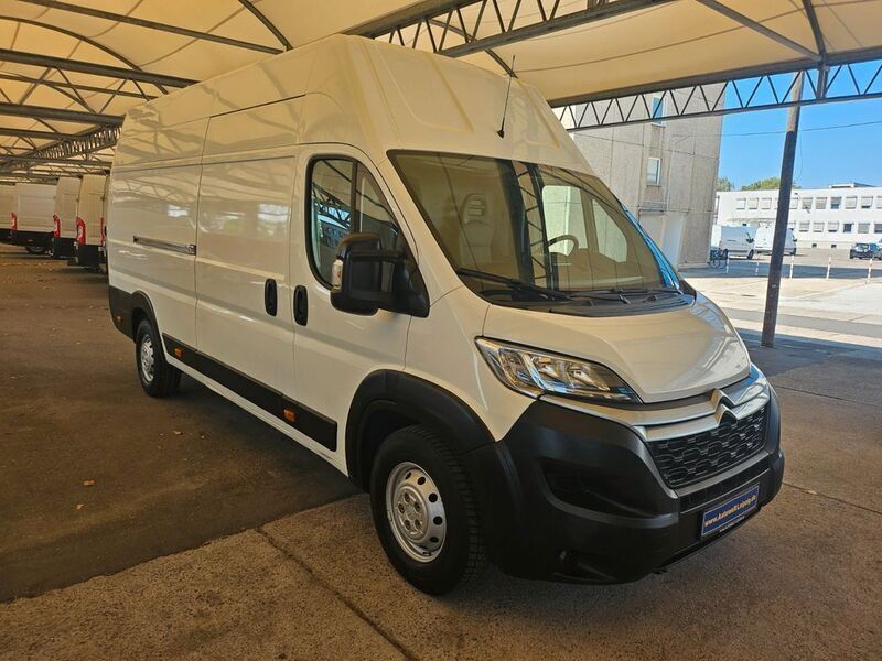 Gebraucht Citroën Jumper 140 PS (102 kW) 2020 Weiß Van / Kleinbus