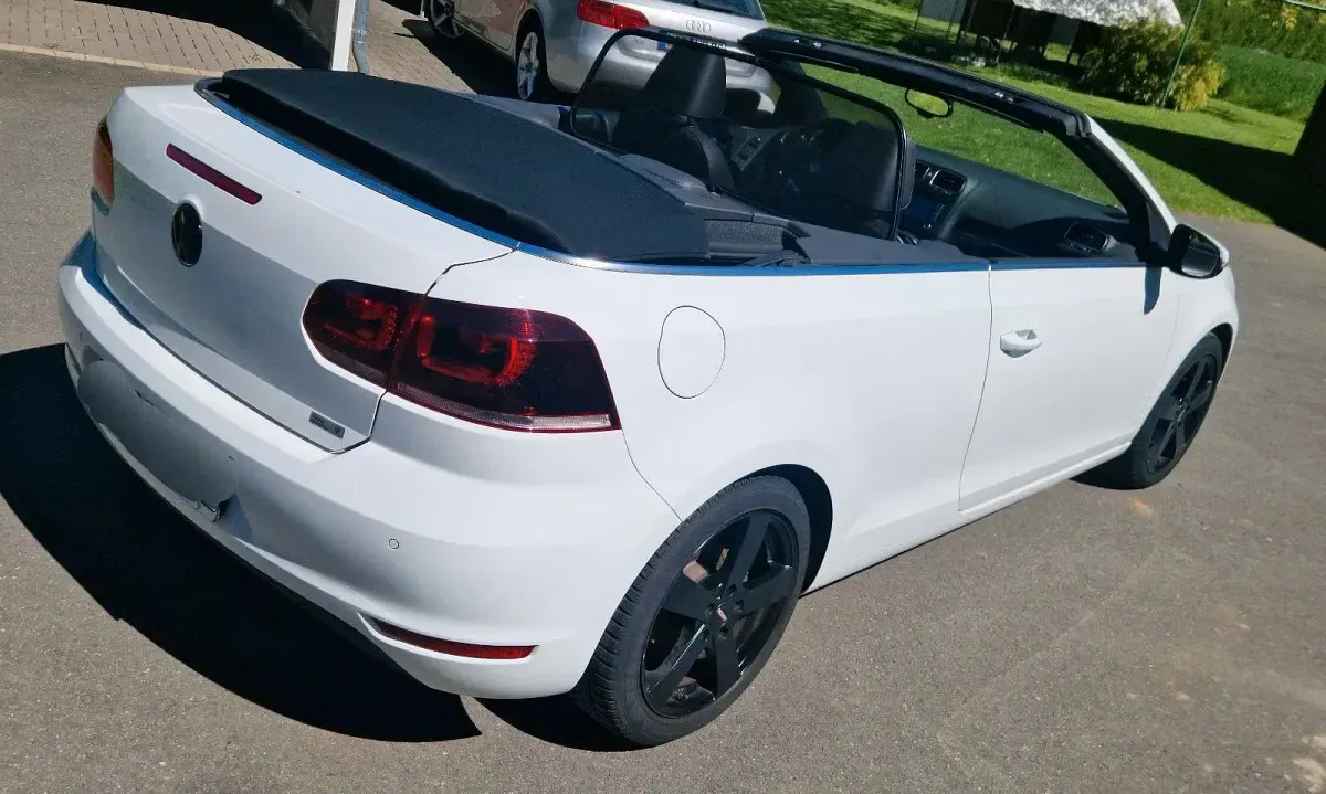Gebraucht VW Golf Cabriolet 160 PS (117 kW) 2012 Weiß Cabrio