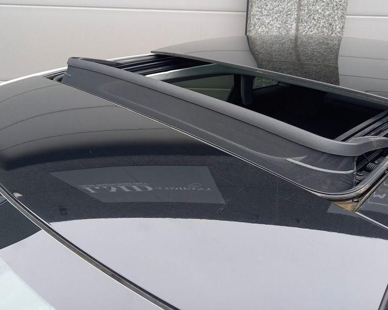 Gebraucht Citroën C4 Shine 131 PS (96 kW) 2021 Grau Limousine