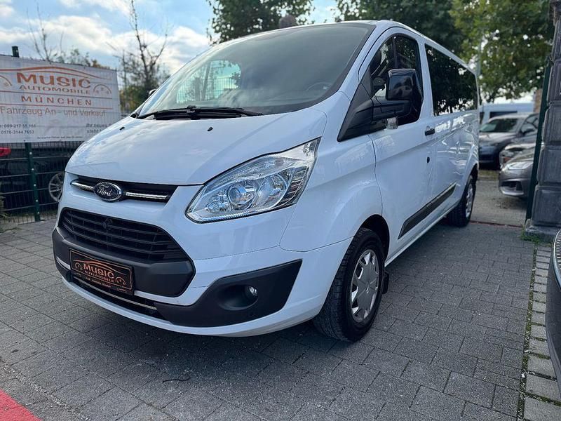 Weiß Gebraucht 2017 Ford Transit Trend Kombi | 16.950 € (Fairer Preis) - Bild 1/4