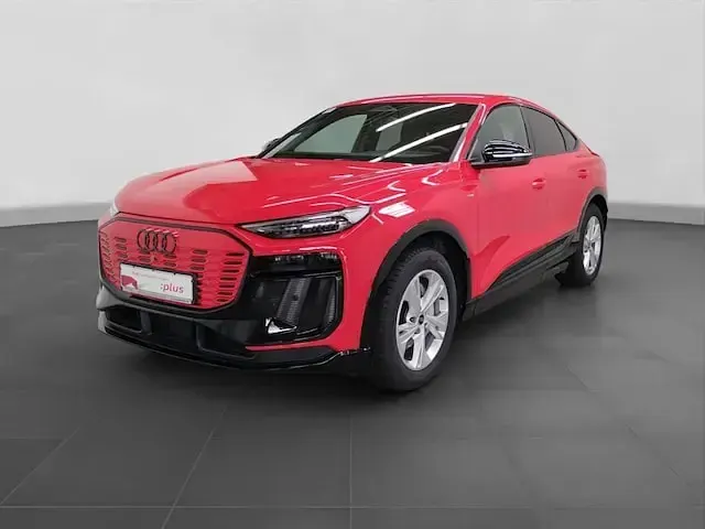 Gebraucht Audi Q6 Sportback e-tron Performance 225 kW (306 PS) 2025 Soneirarot metallic SUV
