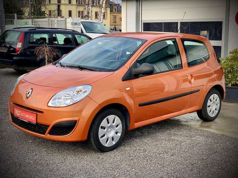 Funkenorangemetallic Gebraucht 2007 Renault Twingo Authentique Kleinwagen | 4.490 € - Bild 1/4