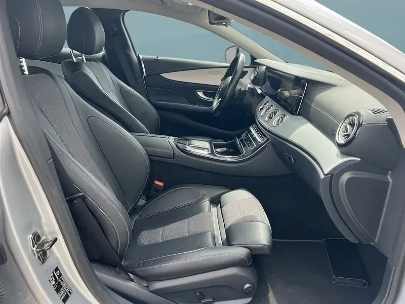 Gebraucht Mercedes CLS220 194 PS (142 kW) 2021 Coupé