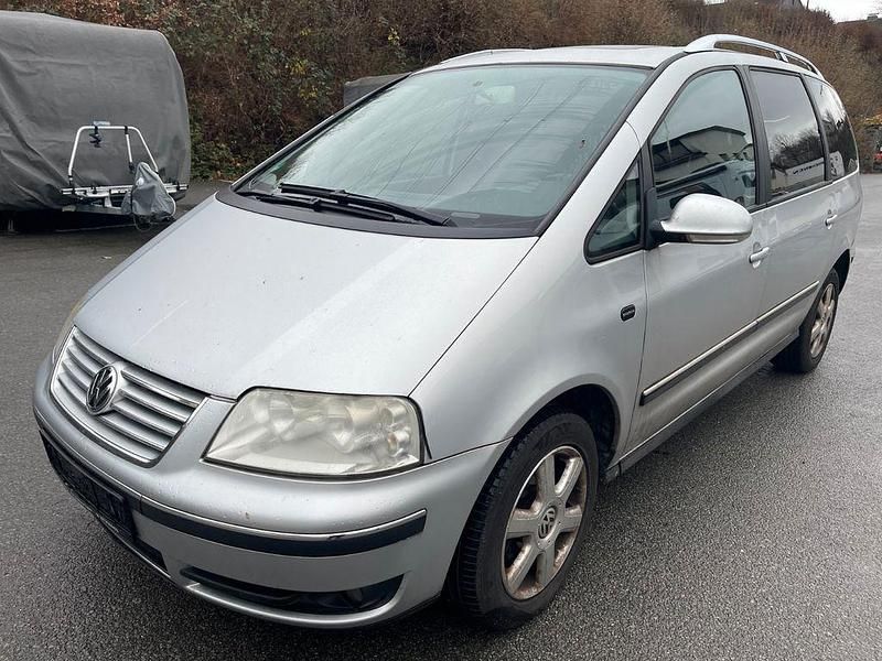 Silber Gebraucht 2005 VW Sharan Van / Kleinbus | 3.200 € (Fairer Preis) - Bild 1/4