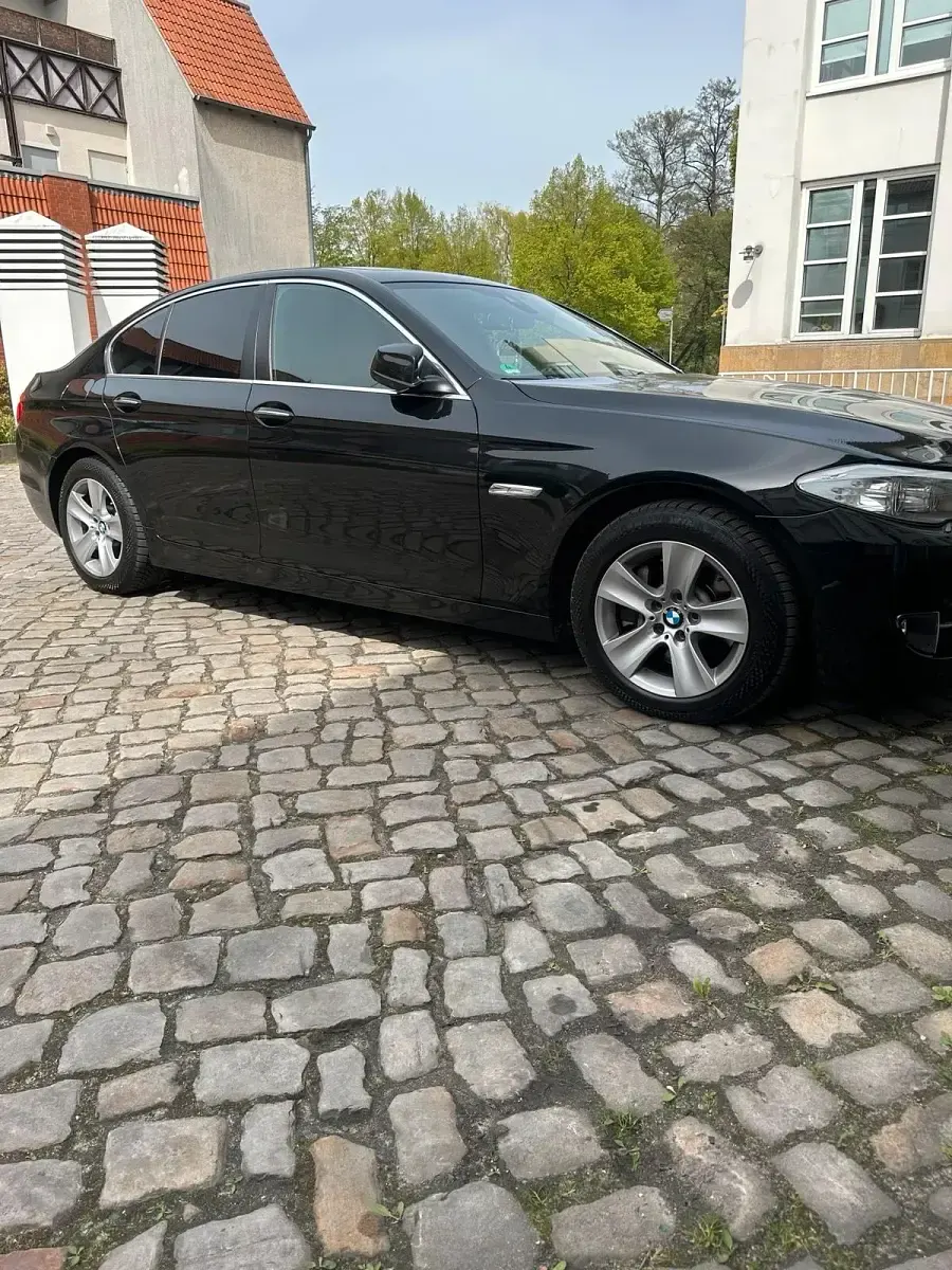 Gebraucht BMW 530 258 PS (189 kW) 2013 Schwarz Limousine