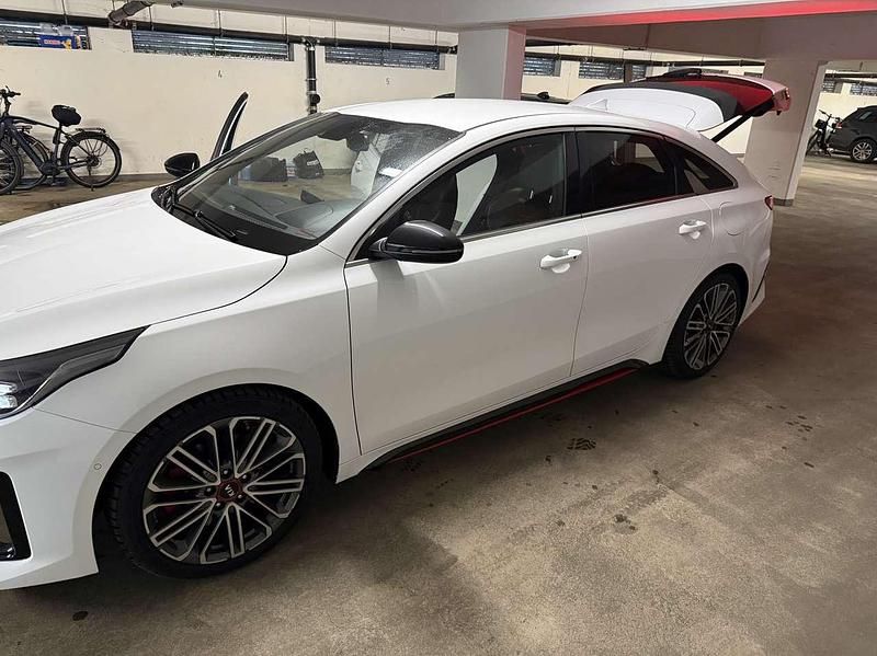 Gebraucht Kia ProCeed GT 204 PS (150 kW) 2021 Weiß Kombi
