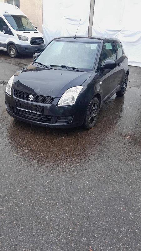 Schwarz Gebraucht 2009 Suzuki Swift Kleinwagen | 1.500 € (Fairer Preis) - Bild 1/4