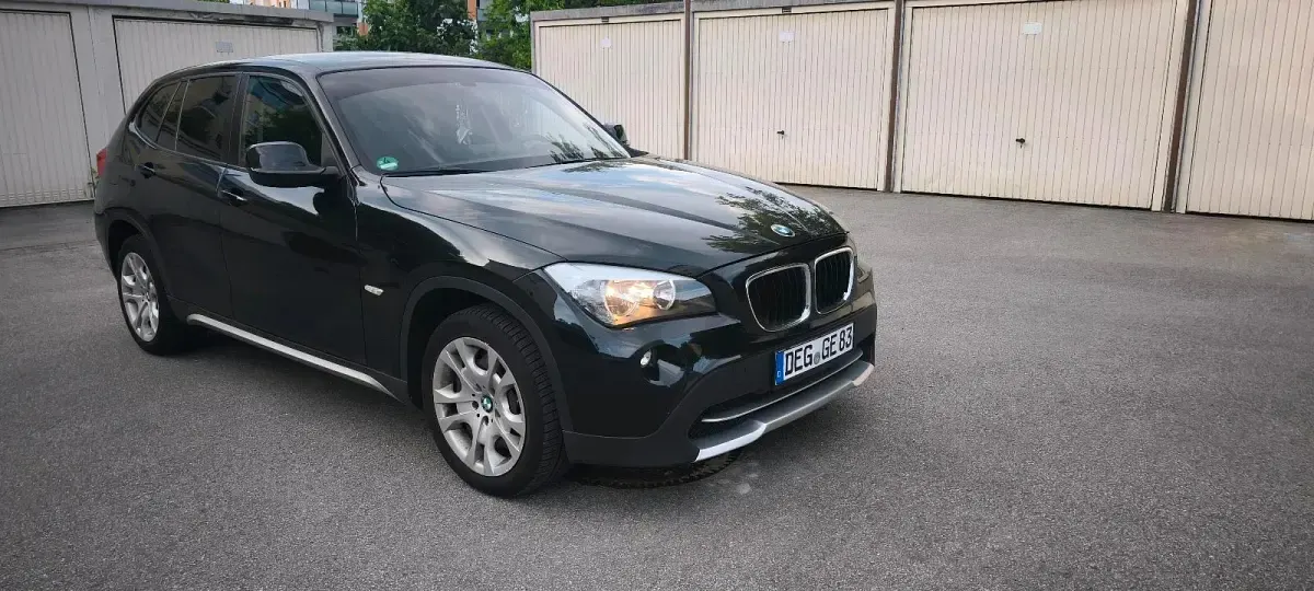 Gebraucht BMW X1 2012 Schwarz SUV
