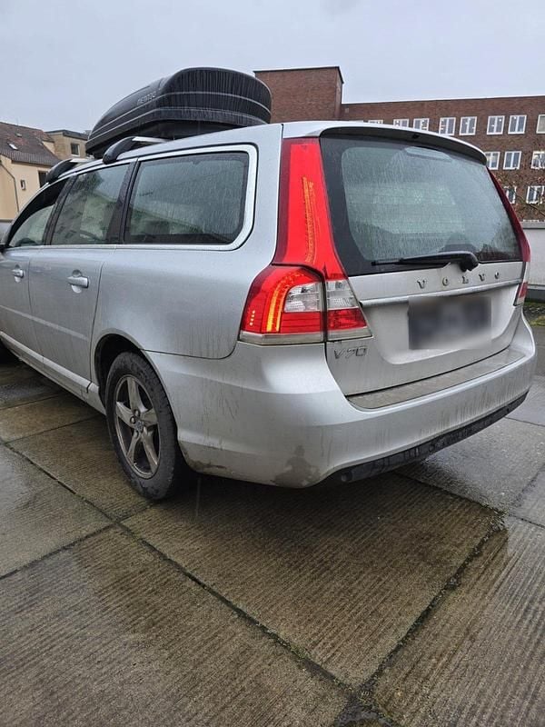 Second-hand Volvo V70 120 CP (88 kW) 2016 Gri Break