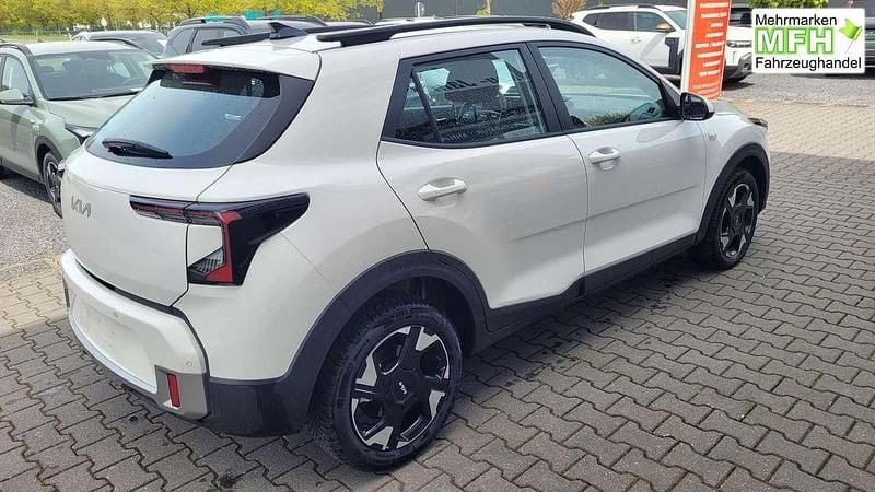 Neu Kia Stonic Silver 101 PS (74 kW) 2026 Weiß SUV