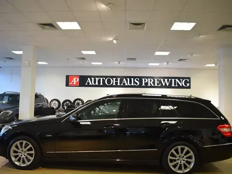 Second-hand Mercedes E350 292 CP (214 kW) 2010 Negru Break