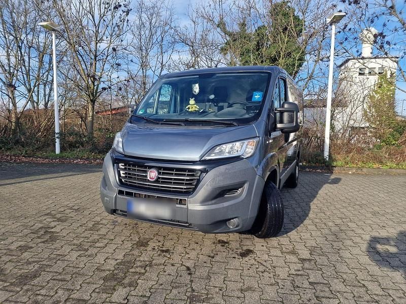 Gebraucht Fiat Ducato 116 PS (85 kW) 2017 Grau Van