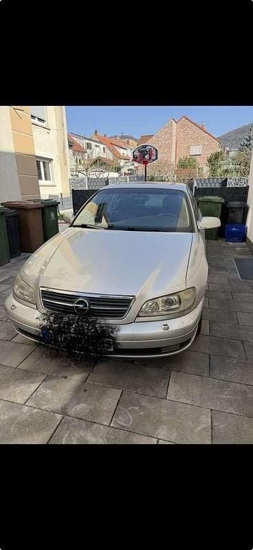 Gebraucht Opel Omega 211 PS (155 kW) 2000 Silber Limousine