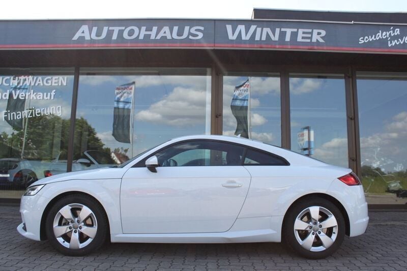 Gebraucht Audi TT Sport 197 PS (144 kW) 2019 Weiß Coupé