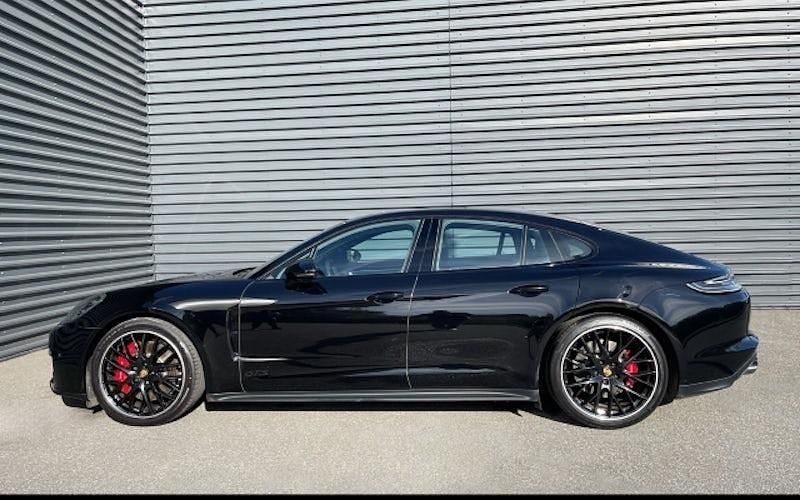 Gebraucht Porsche Panamera Sport Turismo 480 PS (353 kW) 2022 Schwarz Kombi
