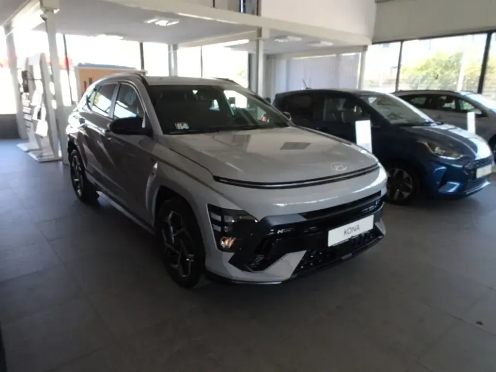 Neu Hyundai Kona N Line 139 PS (102 kW) 2026 Grau SUV