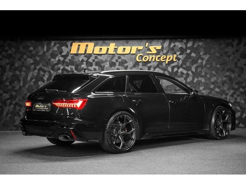 Second-hand Audi RS6 Performance 630 CP (463 kW) 2023 Negru Break