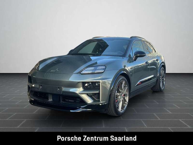 Aventuringrünmetallic Neu 2025 Porsche Macan Turbo Sport SUV | 154.530 € - Bild 1/4