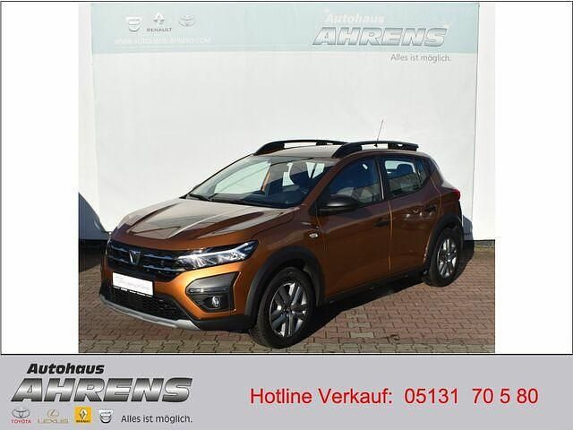 Orange Gebraucht 2021 Dacia Sandero Essentiel Kleinwagen | 15.950 € (Etwas zu teuer) - Bild 1/2